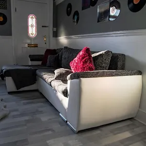 Bv Classic 2 Bedroom At Leeds Road Perfect For Contractors , Huddersfield United Kingdom