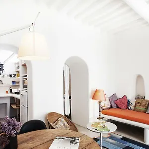 Eclectic & Artistic House In , Mykonos Town Greece